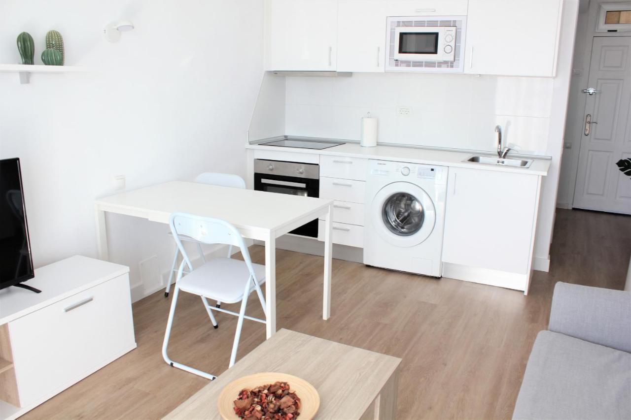 Superb Seaview Apartment In Playa De Las Americas ภายนอก รูปภาพ