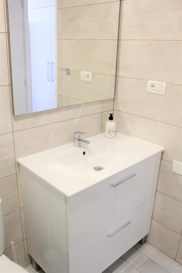 Superb Seaview Apartment In Playa De Las Americas ภายนอก รูปภาพ
