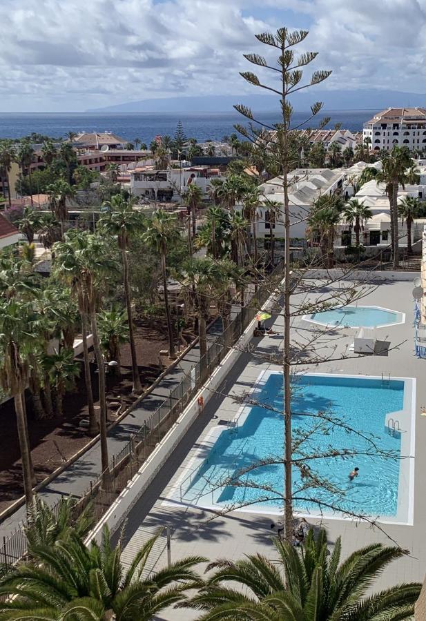 Superb Seaview Apartment In Playa De Las Americas ภายนอก รูปภาพ